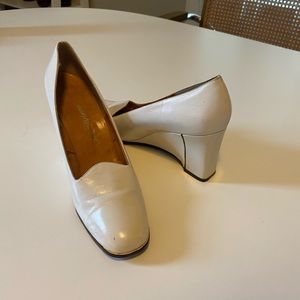 Vintage Saks Fifth Avenue White Heels with Gold Trim